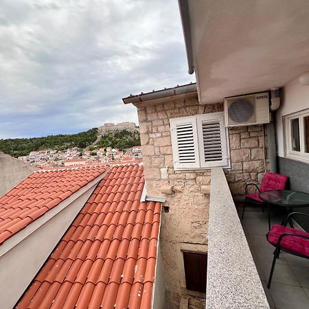 Apartments Tudor Nikola Hvar Town Exteriör bild